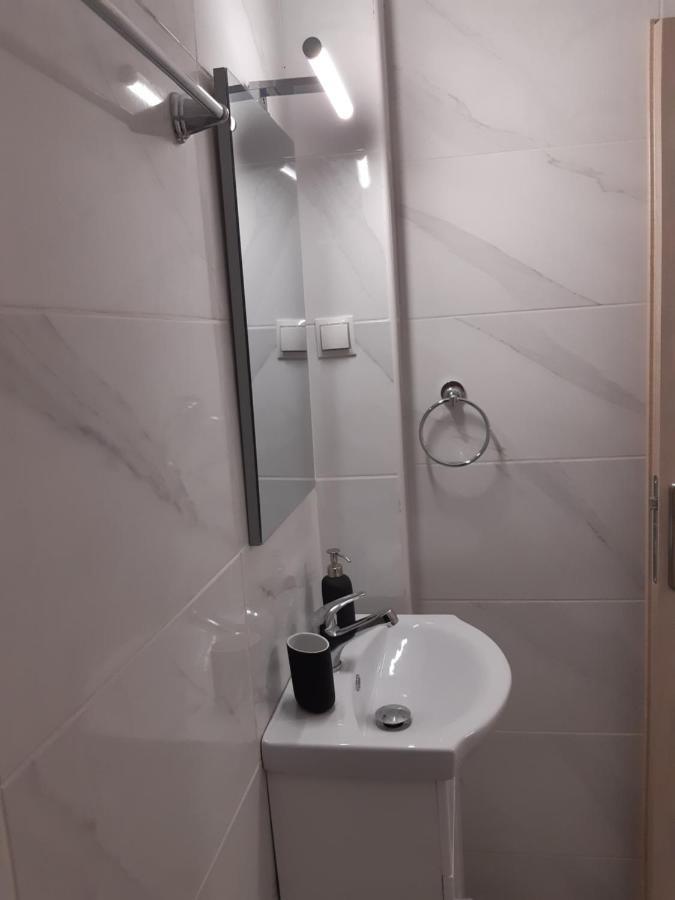 Stylish Apartment Atene Esterno foto