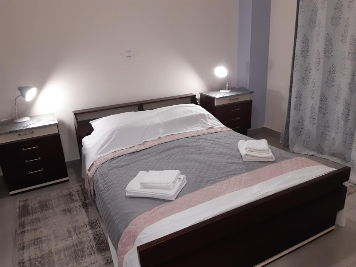 Stylish Apartment Atene Esterno foto